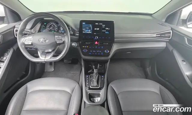 Hyundai Ioniq 2019 1.6 автомат (гидро), миниатюра 10 Hyundai Ioniq 2019 1.6 автомат (гидро), миниатюра 10