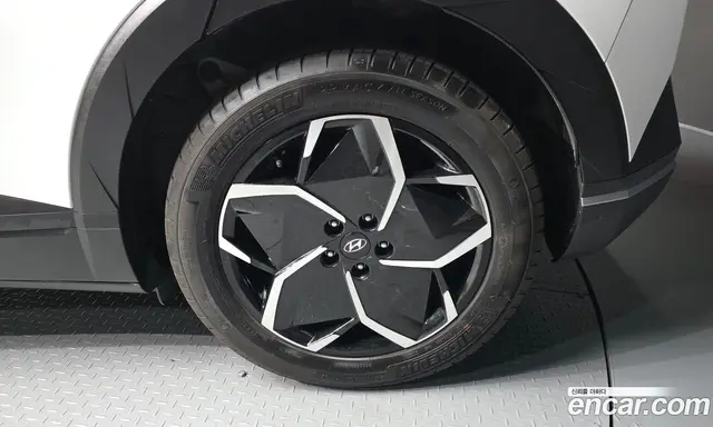 Hyundai Ioniq 5 2023 0.1 автомат (гидро), миниатюра 5