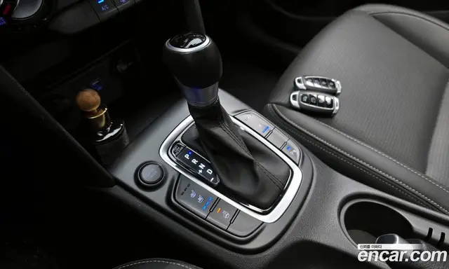 Hyundai Kona 2019 1.6 автомат (гидро), миниатюра 12