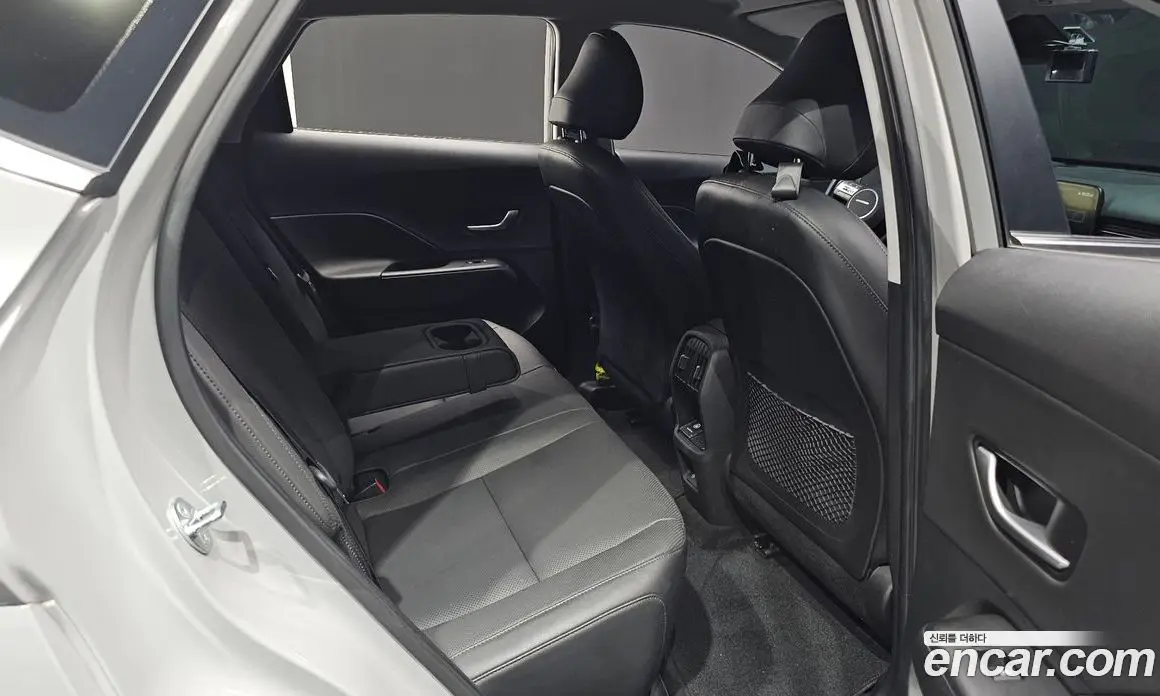 Hyundai Kona 2023 0.2 автомат (гидро), фото 16 Hyundai Kona 2023 0.2 автомат (гидро), фото 16