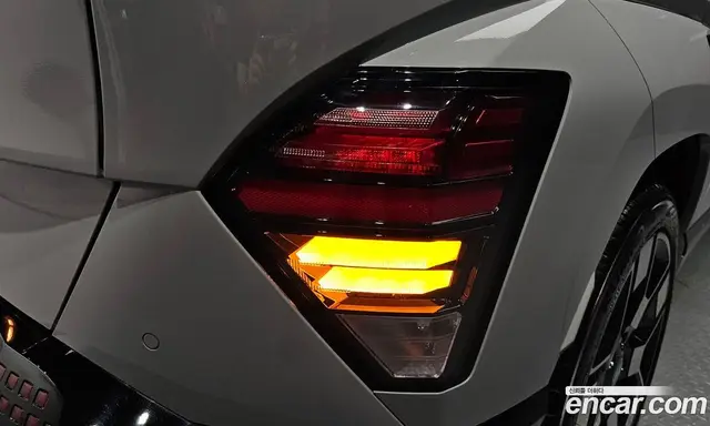 Hyundai Kona 2023 0.2 автомат (гидро), миниатюра 9 Hyundai Kona 2023 0.2 автомат (гидро), миниатюра 9