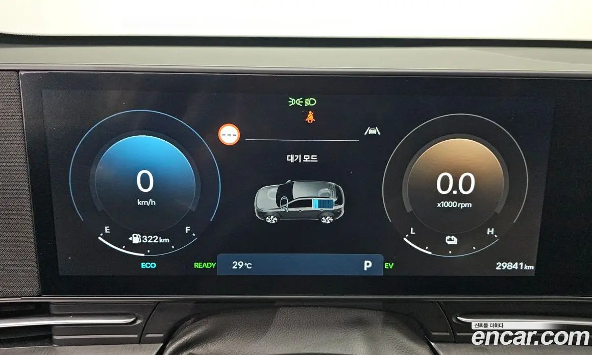 Hyundai Kona 2024 1.6 автомат (гидро), фото 8 Hyundai Kona 2024 1.6 автомат (гидро), фото 8