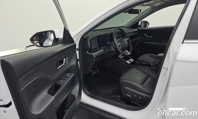 Hyundai Kona 2024 1.6 автомат (гидро), миниатюра 10 Hyundai Kona 2024 1.6 автомат (гидро), миниатюра 10