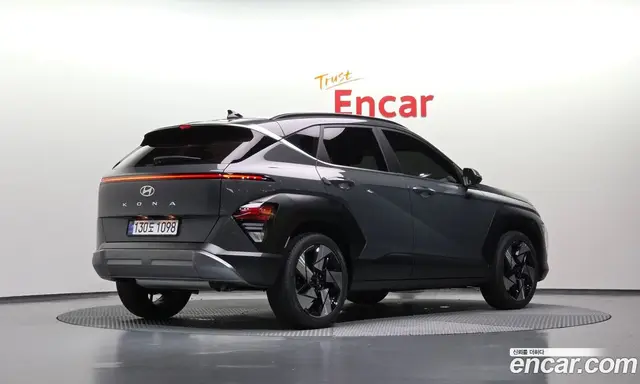Hyundai Kona 2025 1.6 автомат (гидро), миниатюра 2