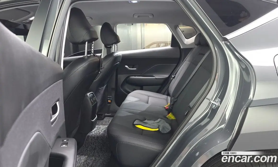 Hyundai Kona 2025 1.6 автомат (гидро), фото 16