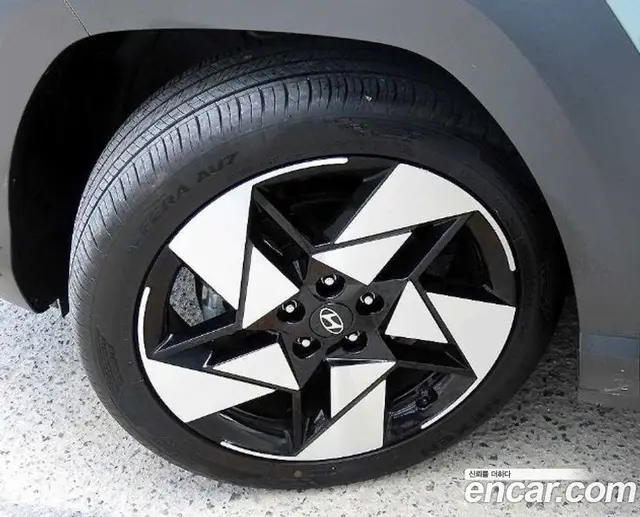 Hyundai Kona 2025 1.6 автомат (гидро), миниатюра 5 Hyundai Kona 2025 1.6 автомат (гидро), миниатюра 5