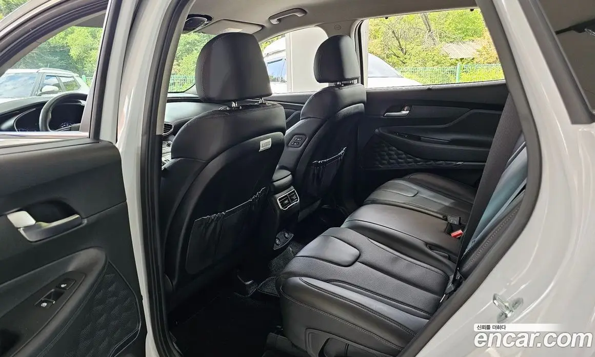 Hyundai Santa Fe 2022 2.2 автомат (гидро), фото 18 Hyundai Santa Fe 2022 2.2 автомат (гидро), фото 18