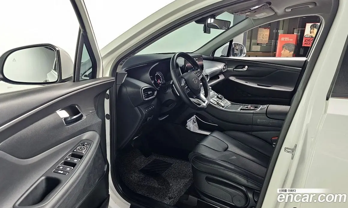 Hyundai Santa Fe 2023 2.5 автомат (гидро), фото 13