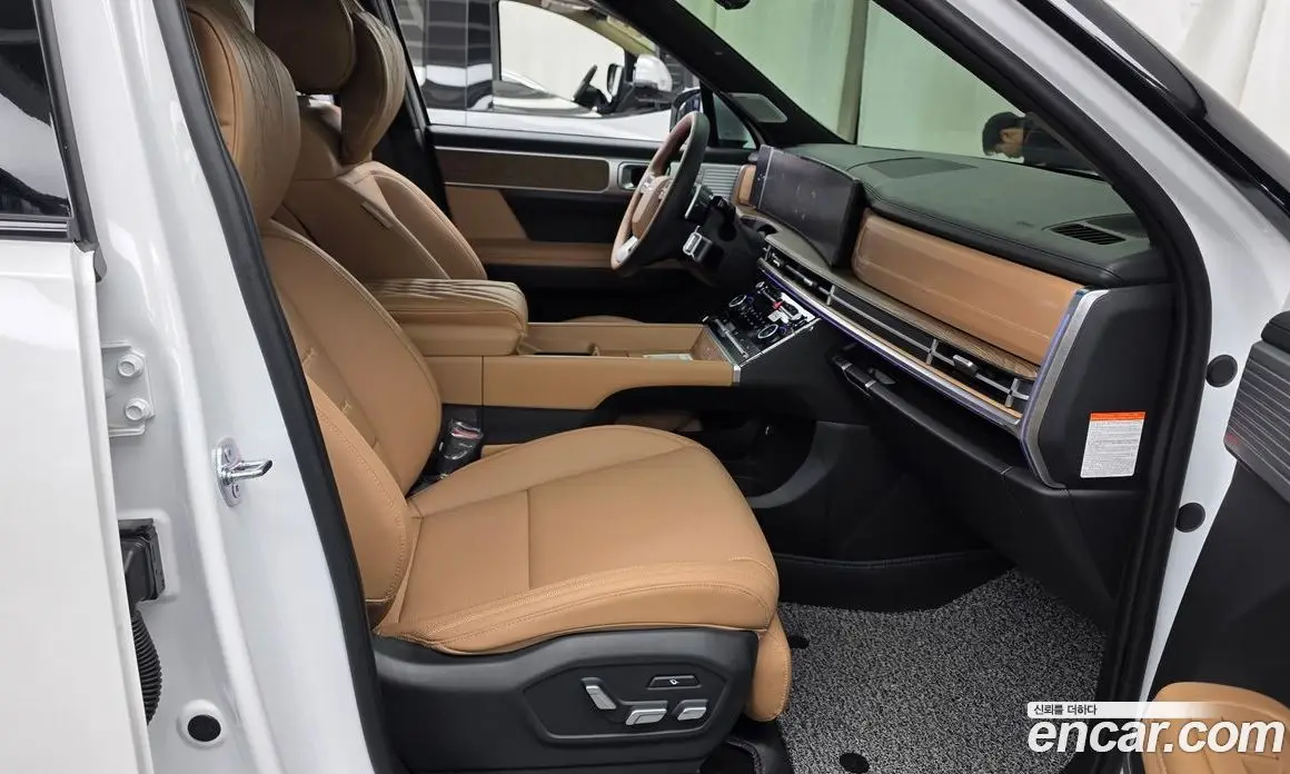 Hyundai Santa Fe 2025 1.6 автомат (гидро), фото 16