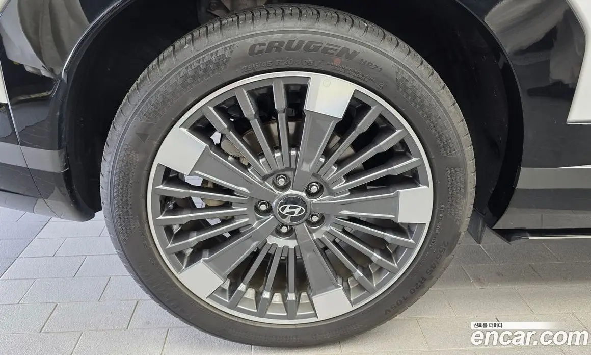 Hyundai Santa Fe 2025 1.6 автомат (гидро), фото 5