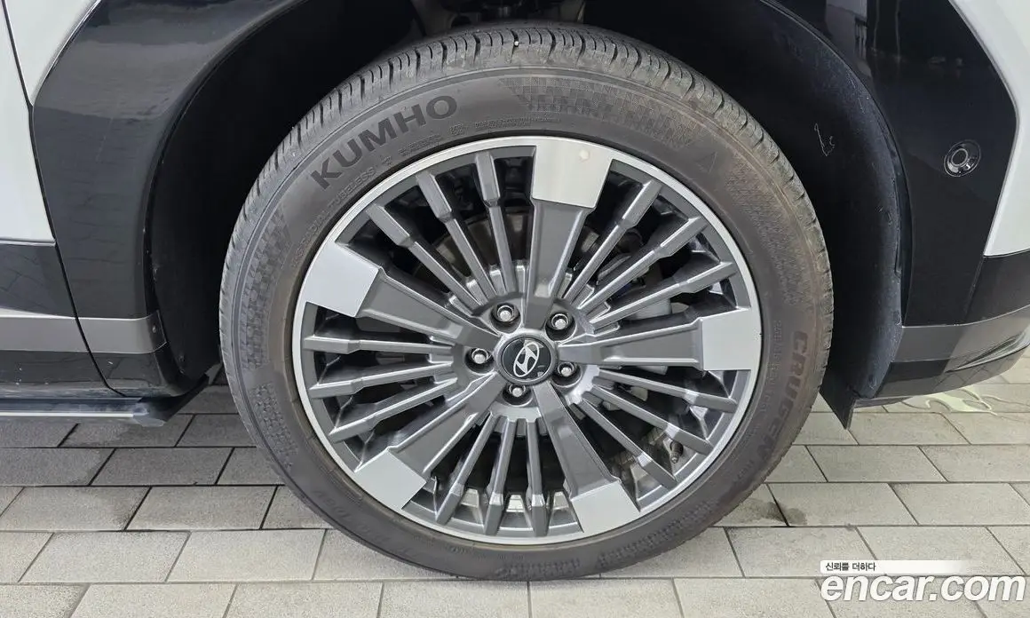 Hyundai Santa Fe 2025 1.6 автомат (гидро), фото 7