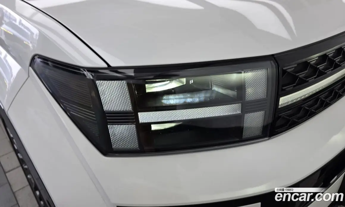 Hyundai Santa Fe 2025 1.6 автомат (гидро), фото 8