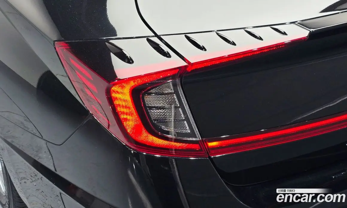 Hyundai Sonata 2022 2.0 автомат (гидро), фото 9