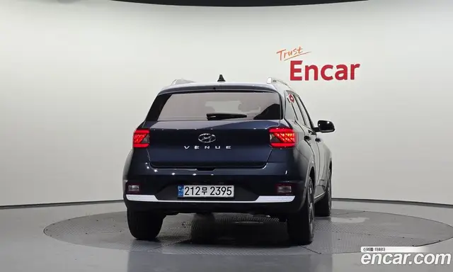Hyundai Venue 2021 1.6 автомат (гидро), миниатюра 4 Hyundai Venue 2021 1.6 автомат (гидро), миниатюра 4