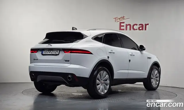 Jaguar E-Pace 2020 2.0 автомат (гидро), миниатюра 2