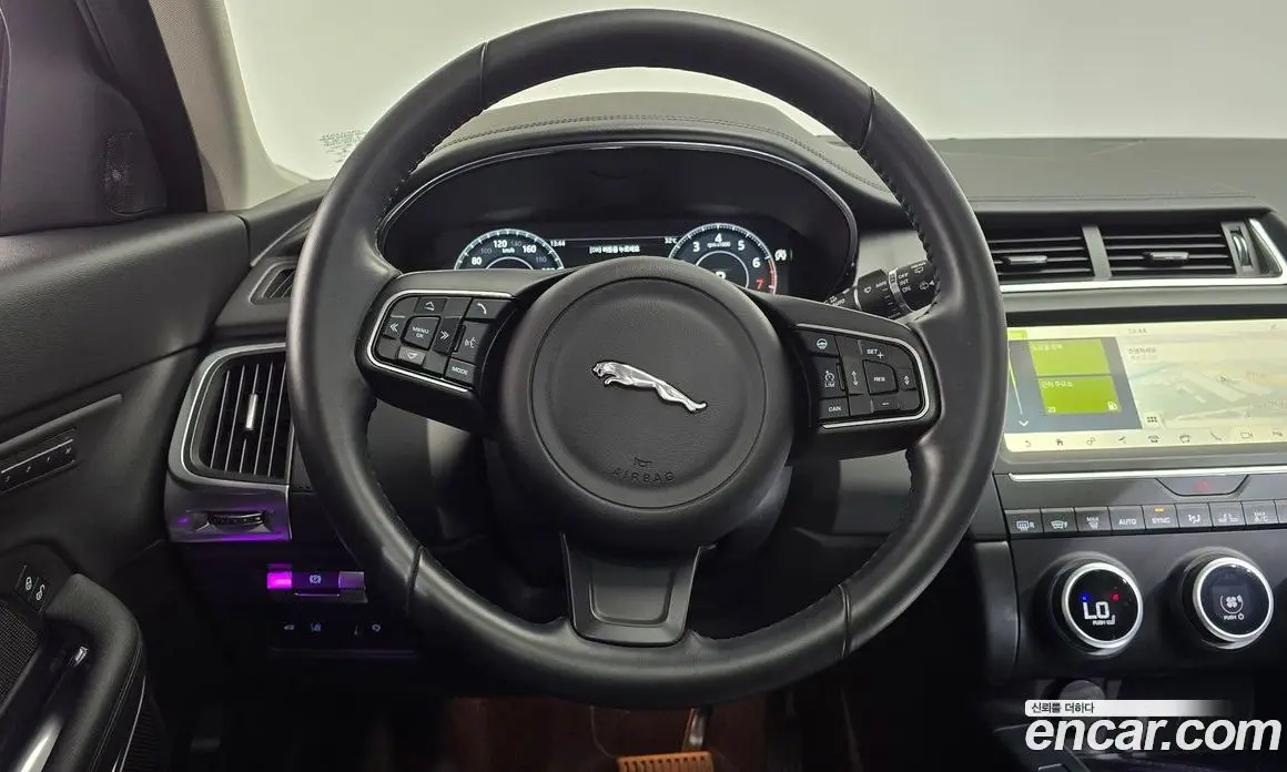 Jaguar E-Pace 2020 2.0 автомат (гидро), фото 20