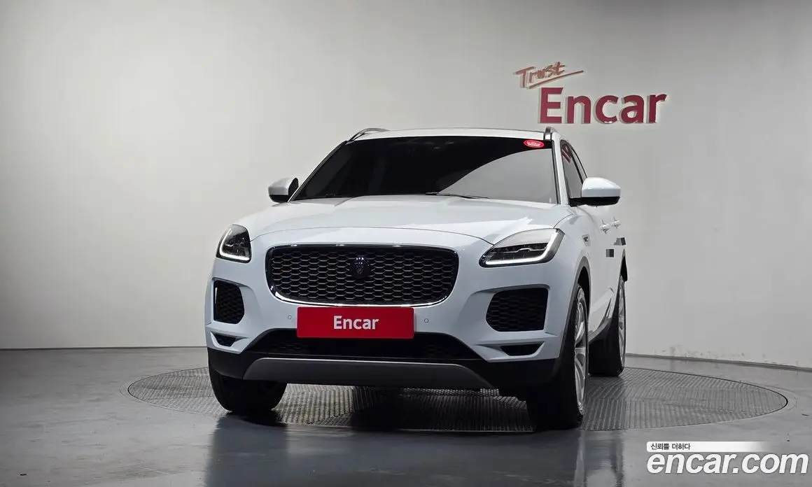 Jaguar E-Pace 2020 2.0 автомат (гидро), фото 3