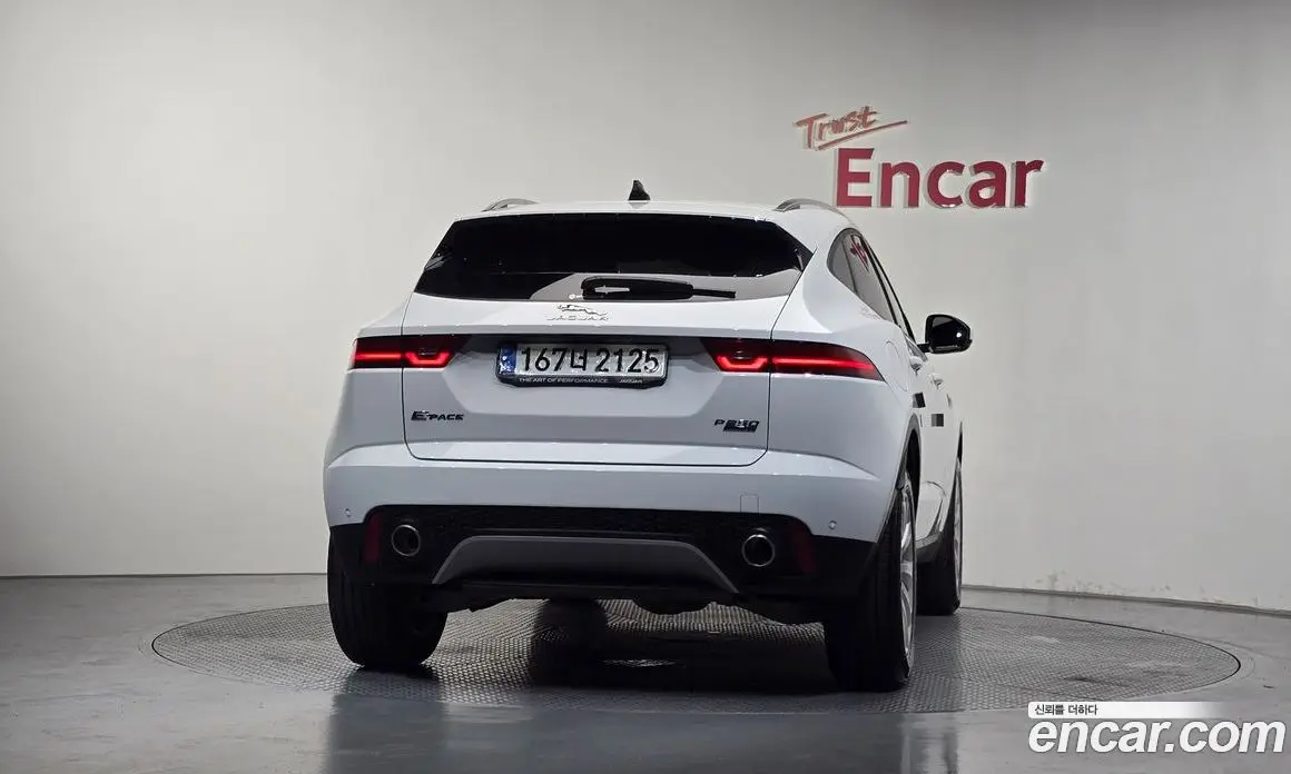 Jaguar E-Pace 2020 2.0 автомат (гидро), фото 4