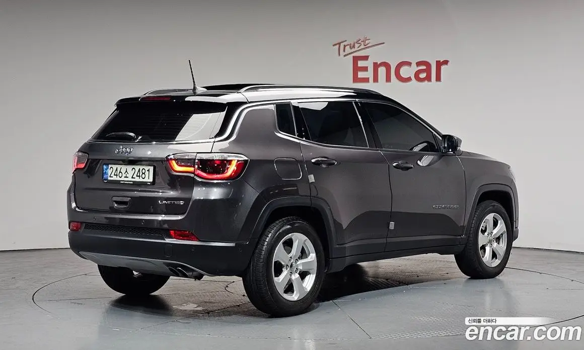 Jeep Compass 2021 2.4 автомат (гидро), фото 1 Jeep Compass 2021 2.4 автомат (гидро), фото 1