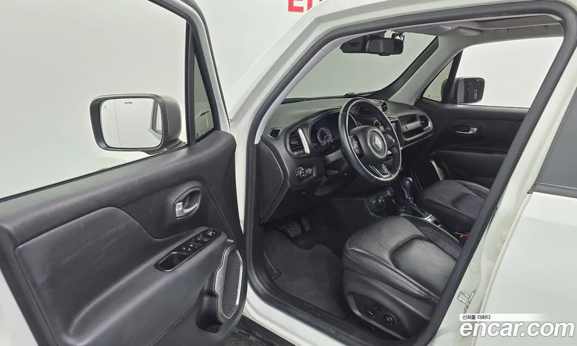 Jeep Renegade 2019 2.4 автомат (гидро), фото 13 Jeep Renegade 2019 2.4 автомат (гидро), фото 13