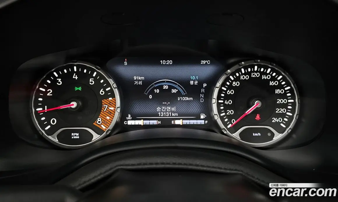 Jeep Renegade 2023 1.3 автомат (гидро), фото 11