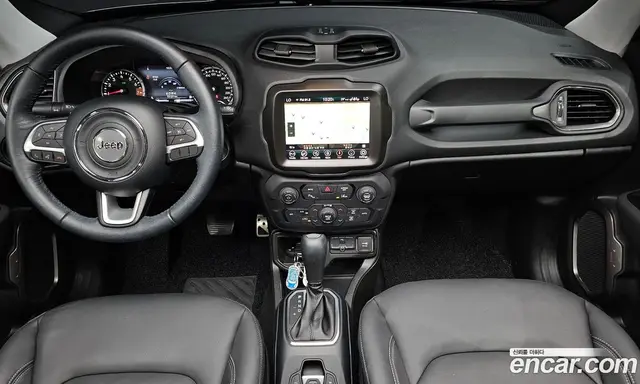 Jeep Renegade 2023 1.3 автомат (гидро), миниатюра 10