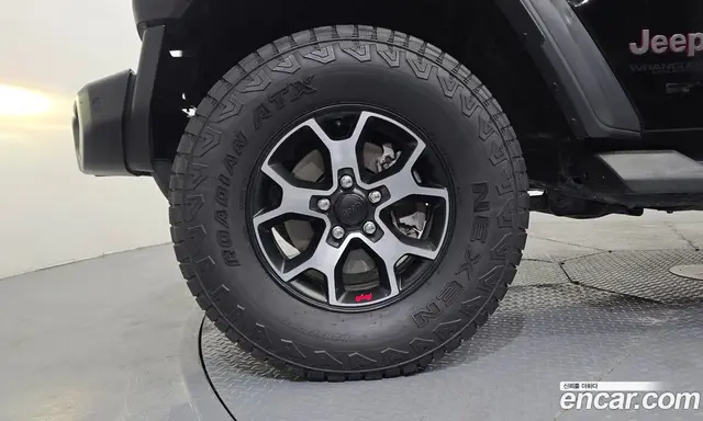 Jeep Wrangler 2021 2.0 автомат (гидро), миниатюра 5