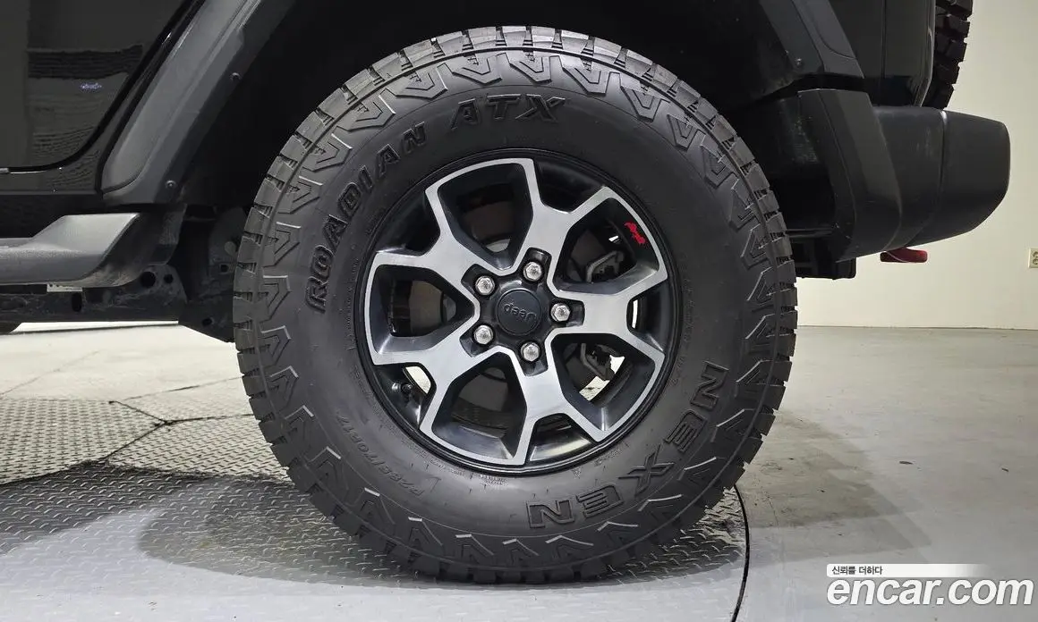 Jeep Wrangler 2021 2.0 автомат (гидро), фото 7