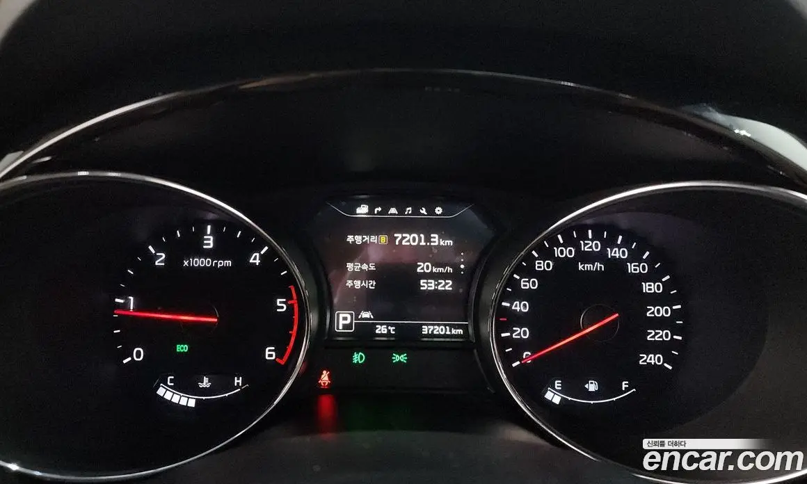 Kia Carnival 2017 2.2 автомат (гидро), фото 11 Kia Carnival 2017 2.2 автомат (гидро), фото 11