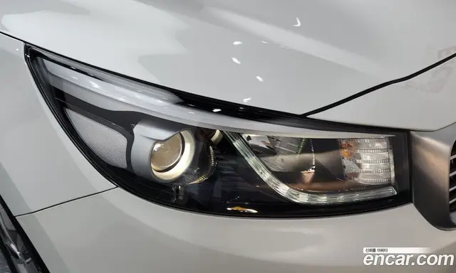 Kia Carnival 2017 2.2 автомат (гидро), миниатюра 8 Kia Carnival 2017 2.2 автомат (гидро), миниатюра 8
