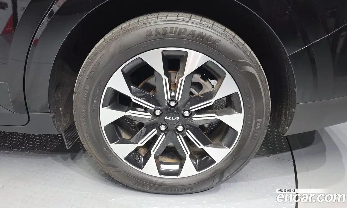 Kia Carnival 2022 2.2 автомат (гидро), фото 5 Kia Carnival 2022 2.2 автомат (гидро), фото 5
