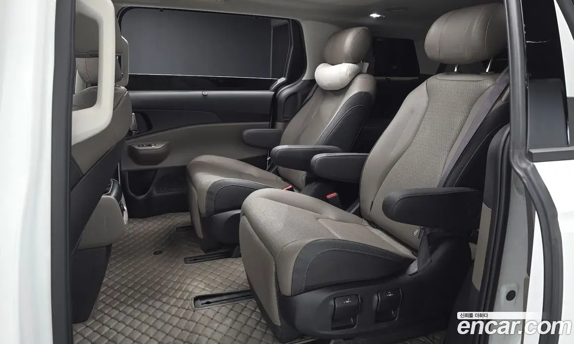 Kia Carnival 2024 1.6 автомат (гидро), фото 15 Kia Carnival 2024 1.6 автомат (гидро), фото 15