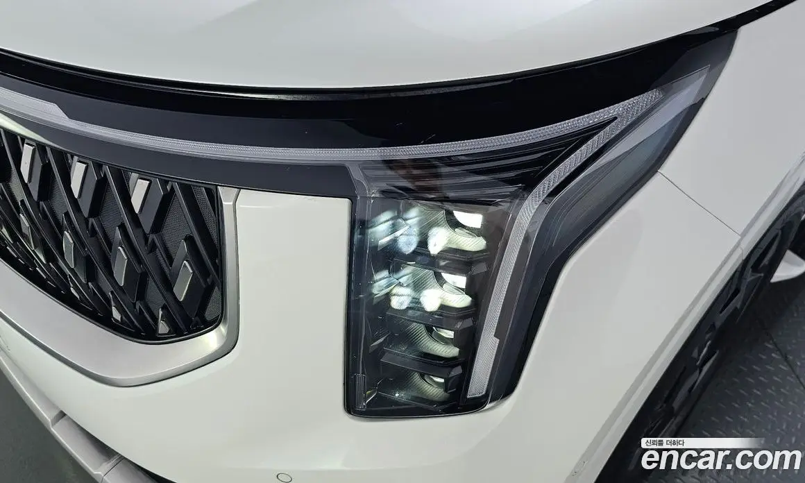Kia Carnival 2024 1.6 автомат (гидро), фото 7