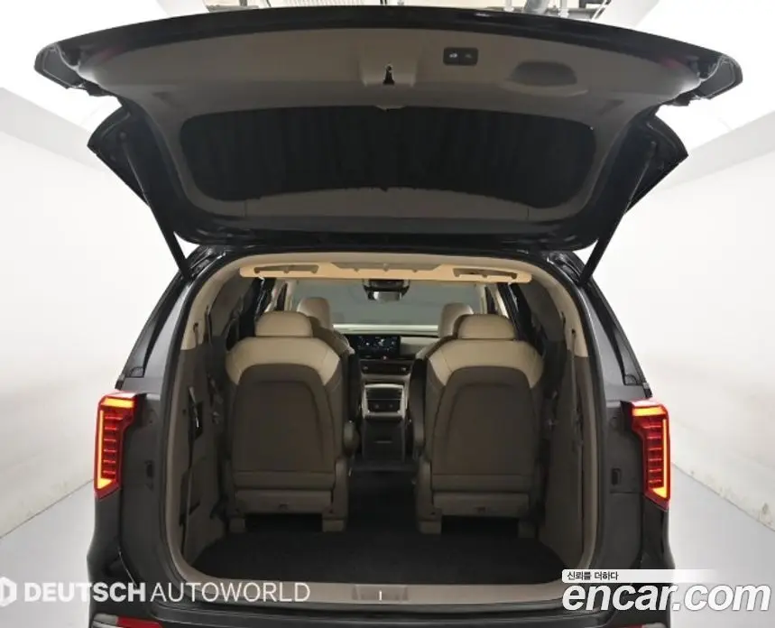 Kia Carnival 2024 3.5 автомат (гидро), фото 19 Kia Carnival 2024 3.5 автомат (гидро), фото 19