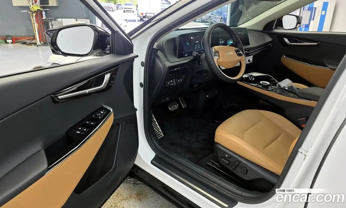 Kia EV6 2024 0.1 автомат (гидро), фото 13