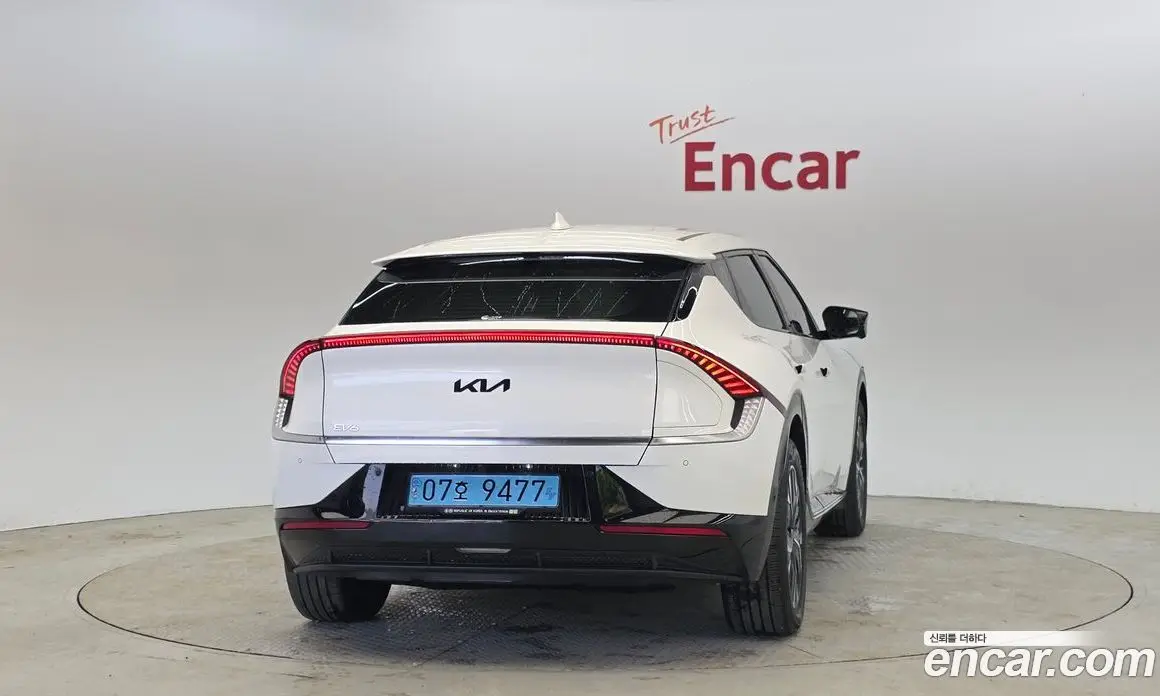 Kia EV6 2024 0.1 автомат (гидро), фото 4