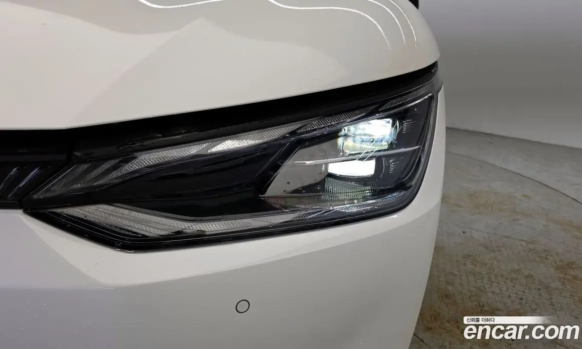 Kia EV6 2024 0.1 автомат (гидро), фото 8