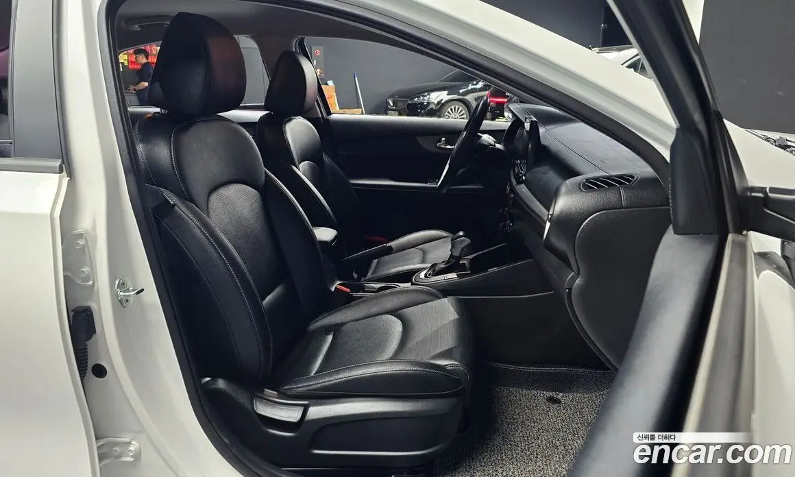 Kia K3 2020 1.6 автомат (гидро), фото 13