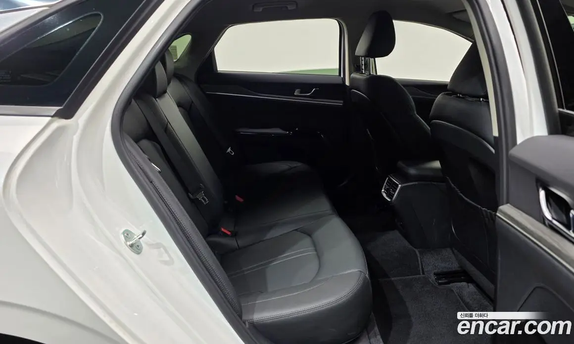 Kia K5 (Optima) 2024 2.0 автомат (гидро), фото 18 Kia K5 (Optima) 2024 2.0 автомат (гидро), фото 18