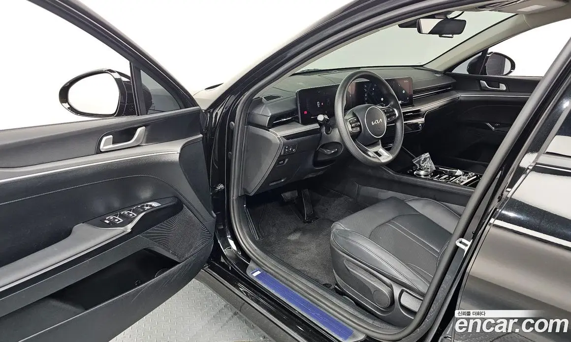 Kia K5 (Optima) 2024 2.0 автомат (гидро), фото 13