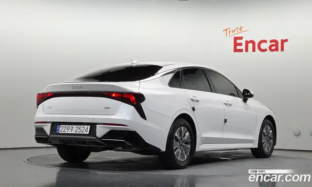 Kia K5 (Optima) 2024 2.0 автомат (гидро), миниатюра 2