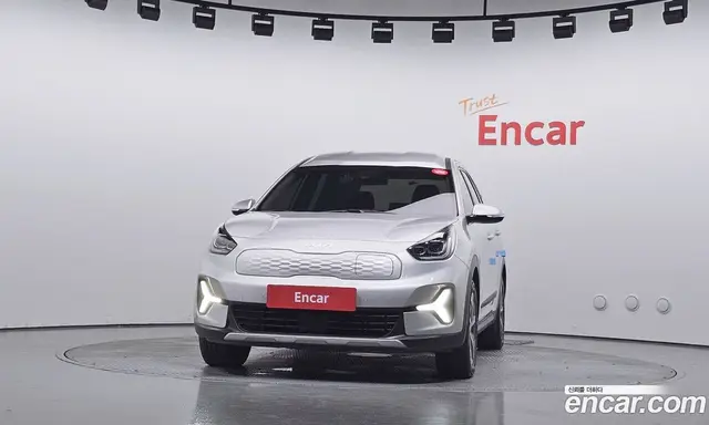 Kia Niro 2022 0.2 автомат (гидро), миниатюра 3 Kia Niro 2022 0.2 автомат (гидро), миниатюра 3