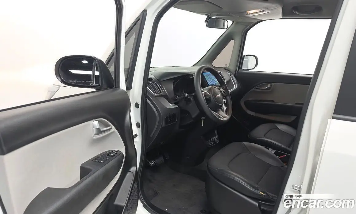 Kia Ray 2022 1.0 автомат (гидро), фото 13