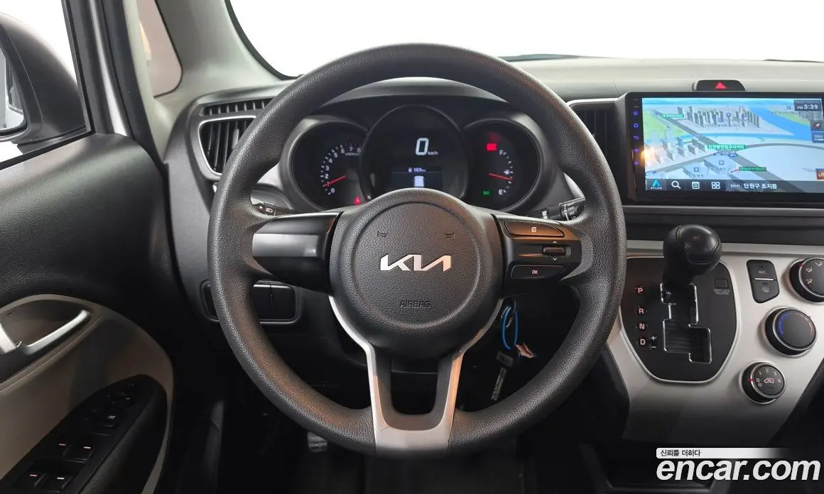 Kia Ray 2022 1.0 автомат (гидро), фото 19