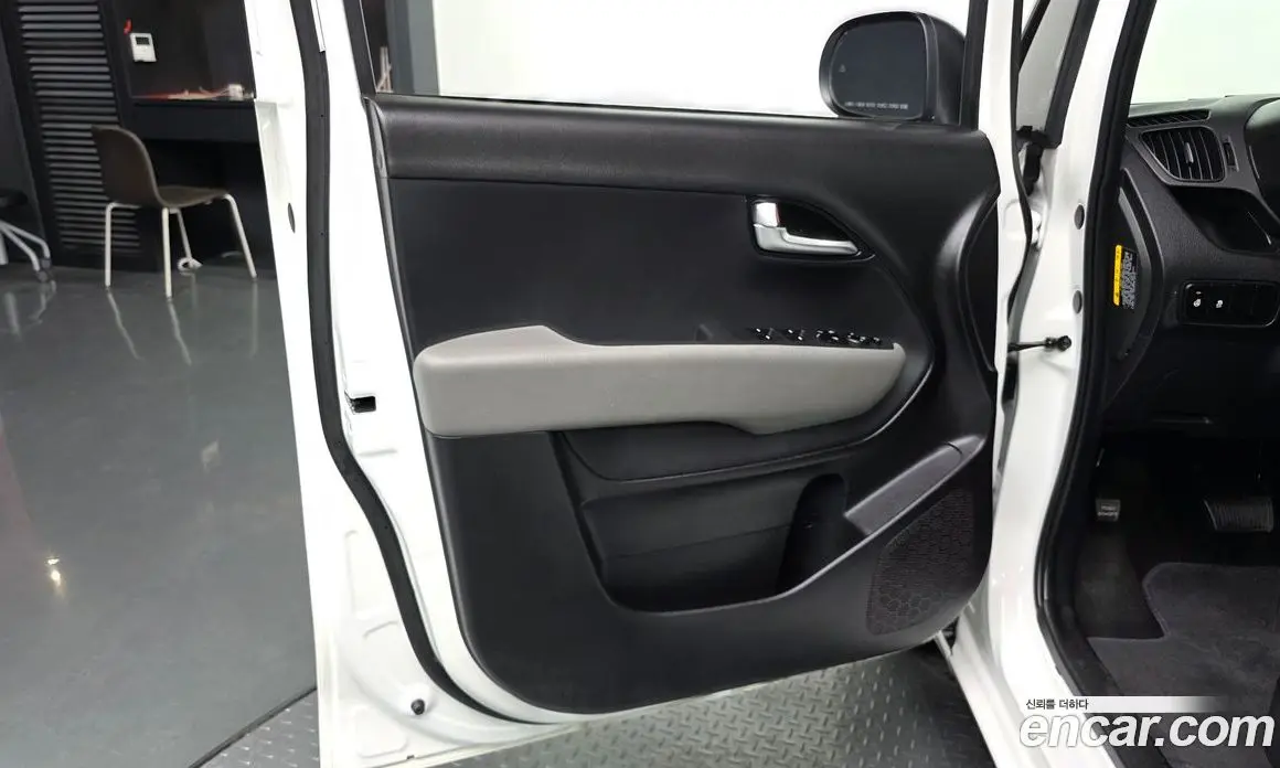 Kia Ray 2023 1.0 автомат (гидро), фото 13 Kia Ray 2023 1.0 автомат (гидро), фото 13