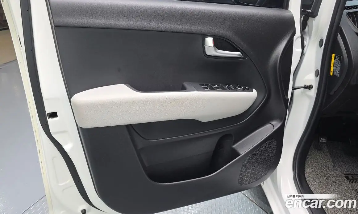 Kia Ray 2024 1.0 автомат (гидро), фото 15 Kia Ray 2024 1.0 автомат (гидро), фото 15