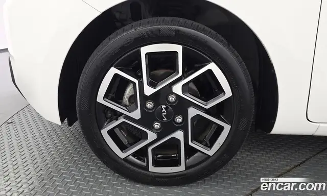Kia Ray 2024 1.0 автомат (гидро), миниатюра 5 Kia Ray 2024 1.0 автомат (гидро), миниатюра 5