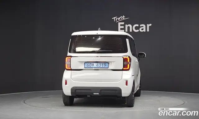 Kia Ray 2025 0.1 автомат (гидро), миниатюра 4