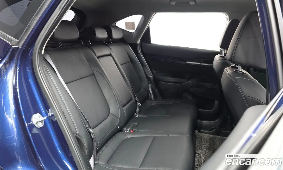 Kia Seltos 2023 1.6 автомат (гидро), фото 18 Kia Seltos 2023 1.6 автомат (гидро), фото 18