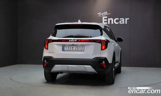 Kia Seltos 2025 1.6 автомат (гидро), миниатюра 4 Kia Seltos 2025 1.6 автомат (гидро), миниатюра 4